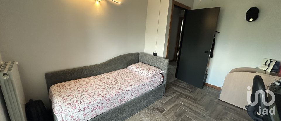 Trilocale di 98 m² a Cesate (20020)