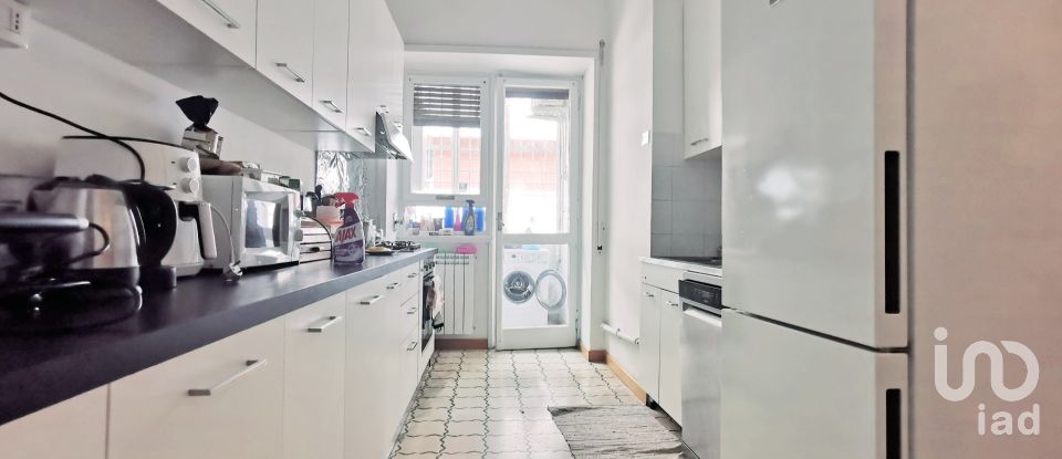 Appartamento 12 locali di 180 m² a Roma (00192)