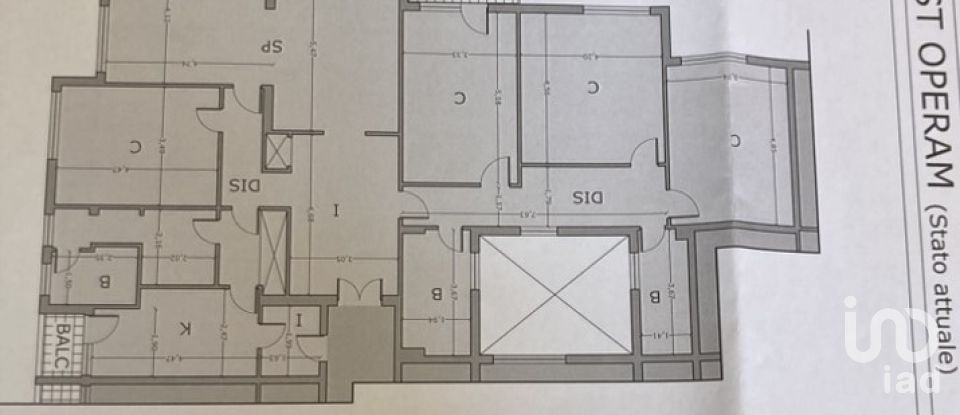 Appartamento 12 locali di 180 m² a Roma (00192)