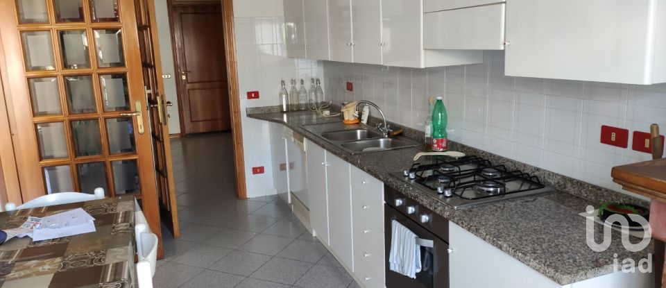 Appartamento 5 locali di 145 m² a Montefiore dell'Aso (63062)