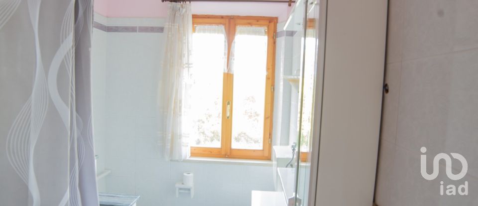 Rustico 0 locali di 370 m² in Morro d'Alba (60030)