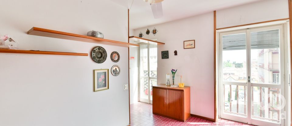 Three-room apartment of 112 m² in Seregno (20831)