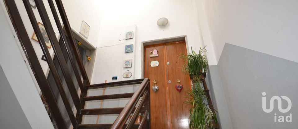 Trilocale di 65 m² a Genova (16164)