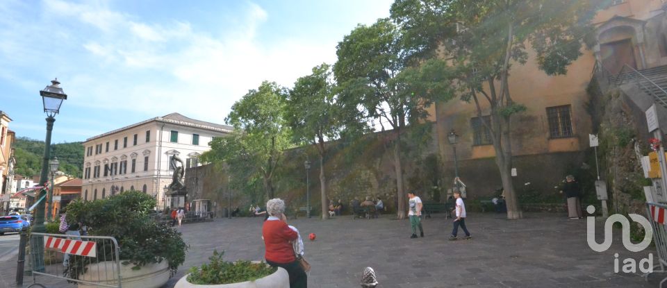 Trilocale di 65 m² a Genova (16164)