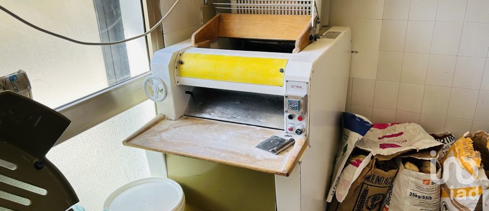 Negozio / locale commerciale di 101 m² in Stra (30039)