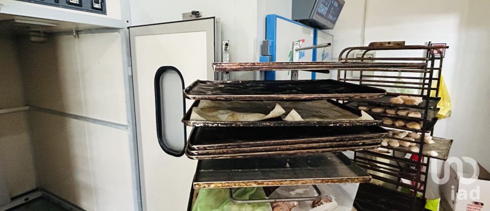 Negozio / locale commerciale di 101 m² in Stra (30039)