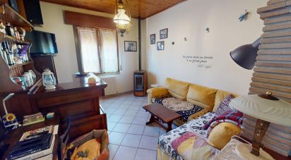 Quadrilocale di 100 m² a Voghiera (44019)