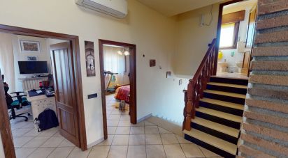 Quadrilocale di 100 m² a Voghiera (44019)