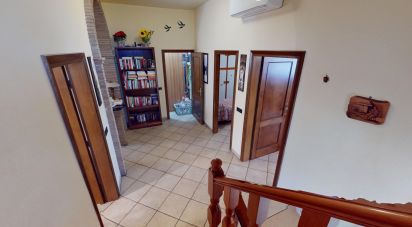 Quadrilocale di 100 m² a Voghiera (44019)