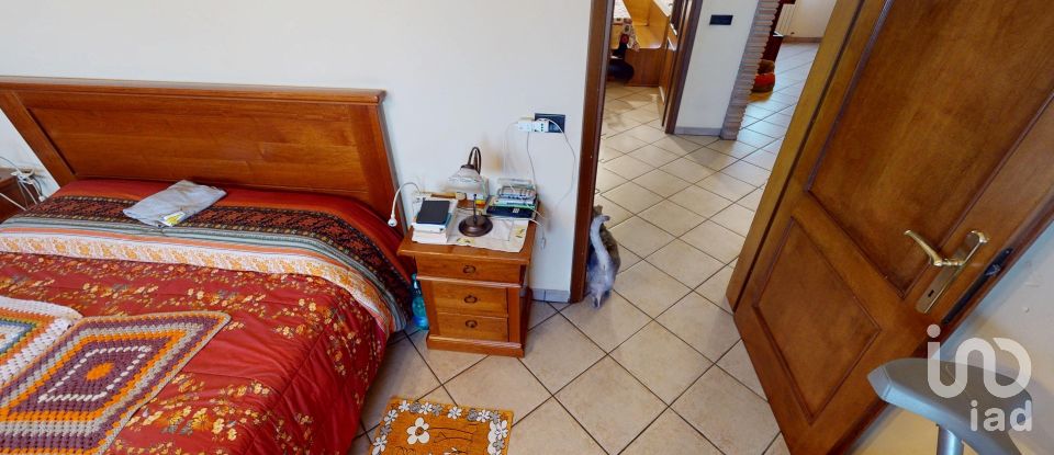 Four-room apartment of 100 m² in Voghiera (44019)