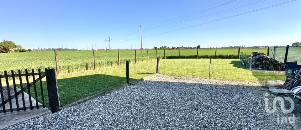 Four-room apartment of 100 m² in Voghiera (44019)