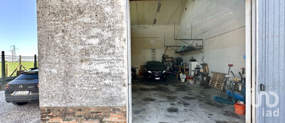 Four-room apartment of 100 m² in Voghiera (44019)