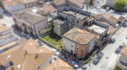 Costruzione di 900 m² in Civitanova Marche (62012)