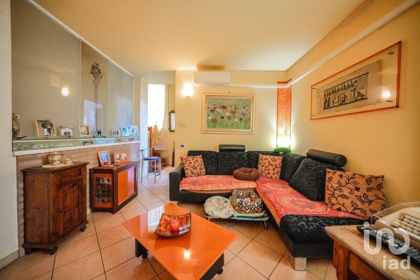 Casa indipendente / Villa 2 locali di 117 m² in Portomaggiore (44015)