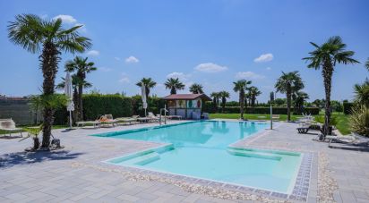 Townhouse 6 rooms of 296 m² in Ostellato (44020)