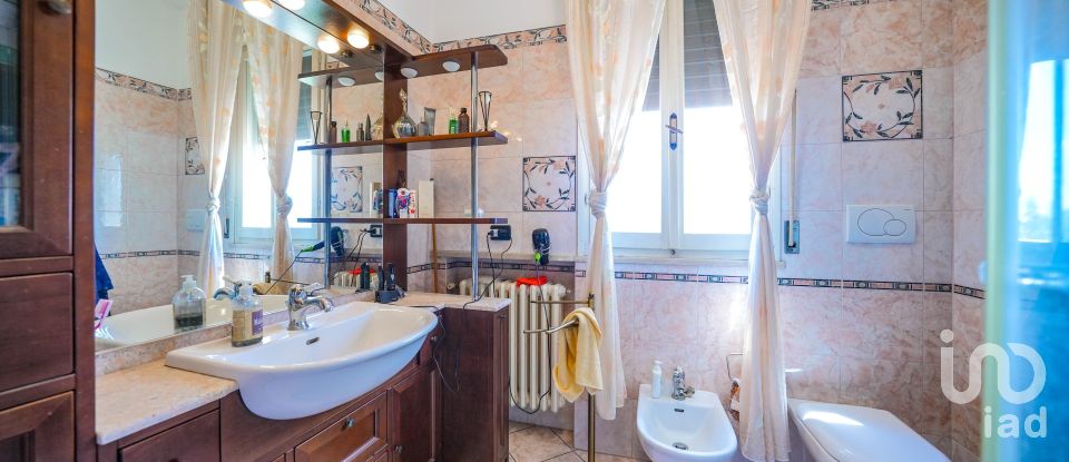 Casa indipendente 6 locali di 296 m² in Ostellato (44020)