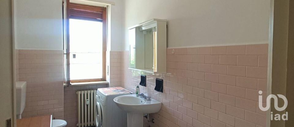 Three-room apartment of 65 m² in Traves (10070)