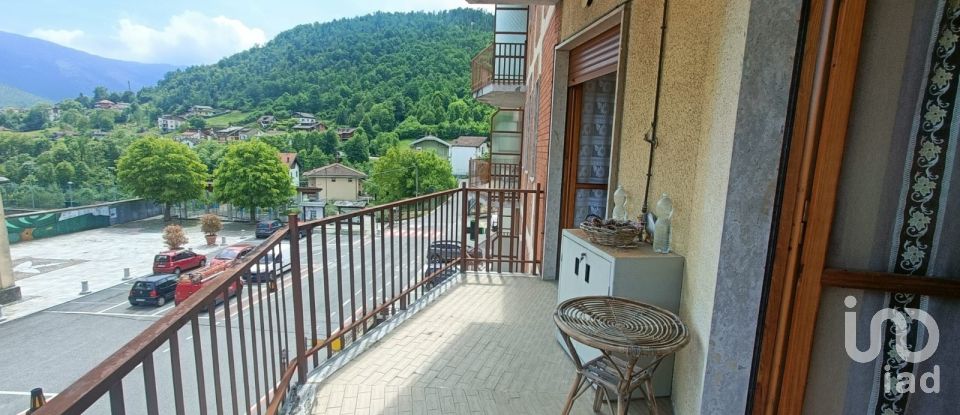 Three-room apartment of 65 m² in Traves (10070)