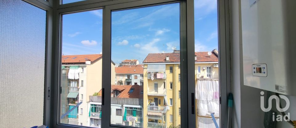 Loft 3 locali di 65 m² a Torino (10153)