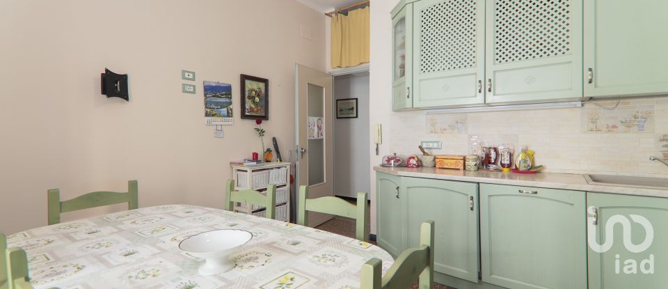 Appartamento 6 locali di 114 m² a Genova (16144)