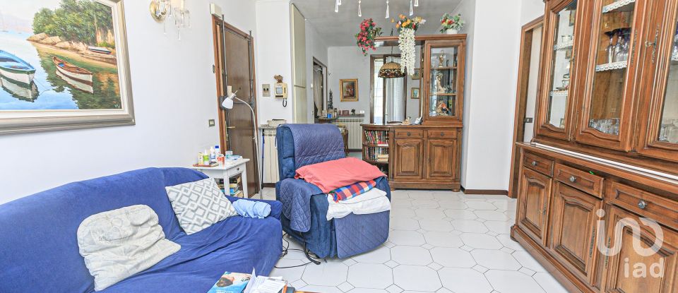 Apartment 6 rooms of 80 m² in Genova (16155)