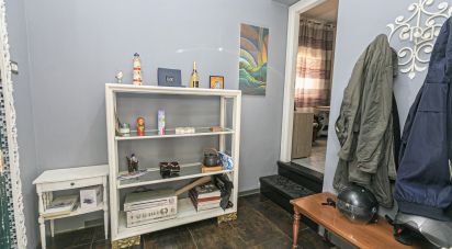 Casa indipendente / Villa 4 locali di 80 m² in Genova (16152)