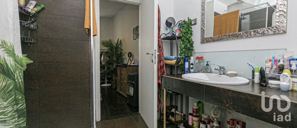 Casa indipendente / Villa 4 locali di 80 m² in Genova (16152)