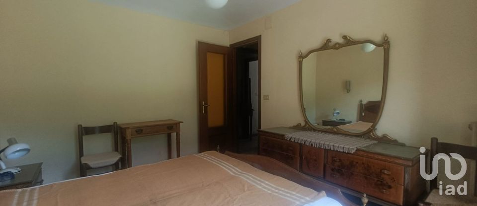 Hotel 3* of 1,120 m² in Lemie (10070)