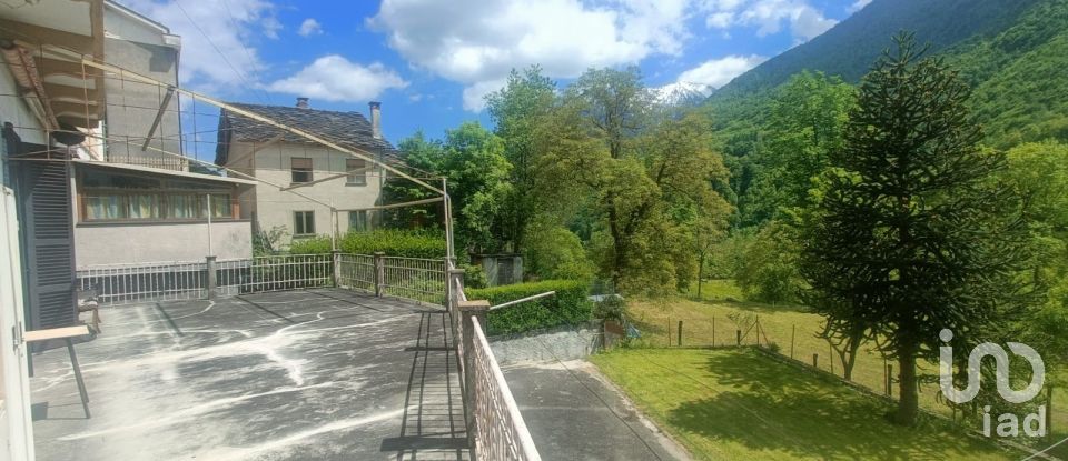 Hotel 3* of 1,120 m² in Lemie (10070)