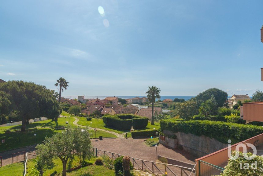 Trilocale di 60 m² a Ceriale (17023)