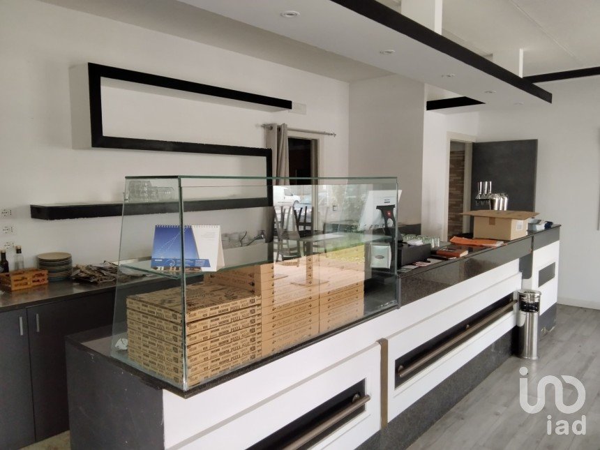 Pizzeria di 70 m² in Mondolfo (61037)