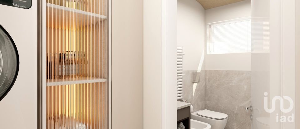 Appartamento 7 locali di 100 m² a Loreto (60025)