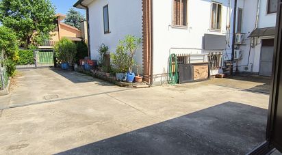Casale 10 locali di 322 m² in Spino d'Adda (26016)