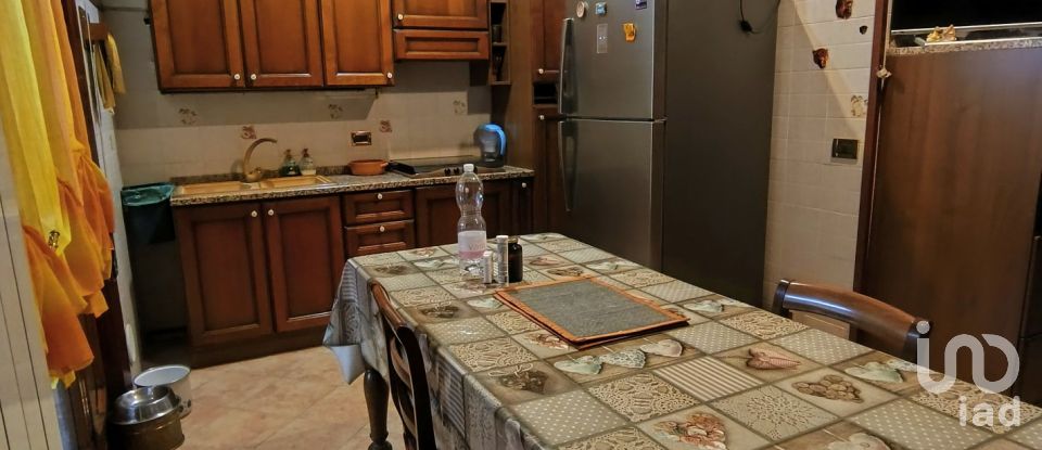 Casale 10 locali di 322 m² in Spino d'Adda (26016)