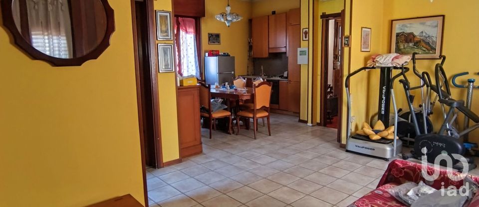 Casale 10 locali di 322 m² in Spino d'Adda (26016)