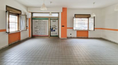 Negozio / locale commerciale di 80 m² in San Benedetto del Tronto (63074)