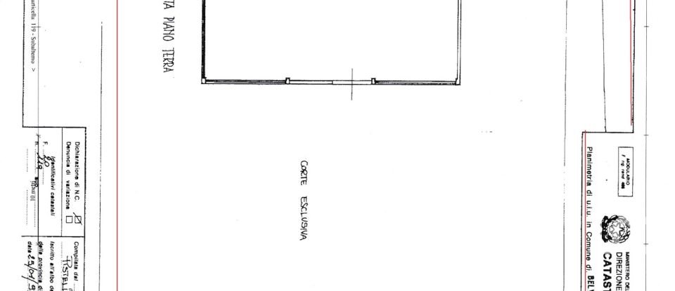 Capannone di 650 m² in Belvedere Ostrense (60030)