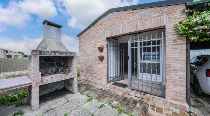 Casa indipendente / Villa 6 locali di 158 m² in Ferrara (44123)