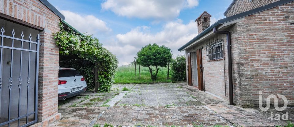 Casa indipendente / Villa 6 locali di 158 m² in Ferrara (44123)