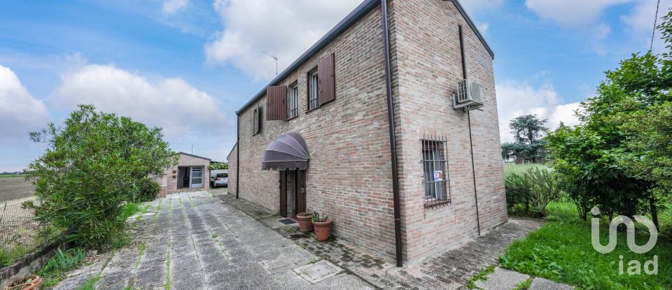 Casa indipendente / Villa 6 locali di 158 m² in Ferrara (44123)