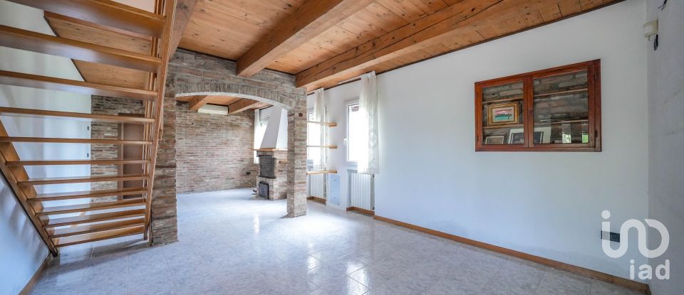 Casa indipendente / Villa 6 locali di 158 m² in Ferrara (44123)