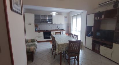 Quadrilocale di 82 m² a Gizzeria (88040)