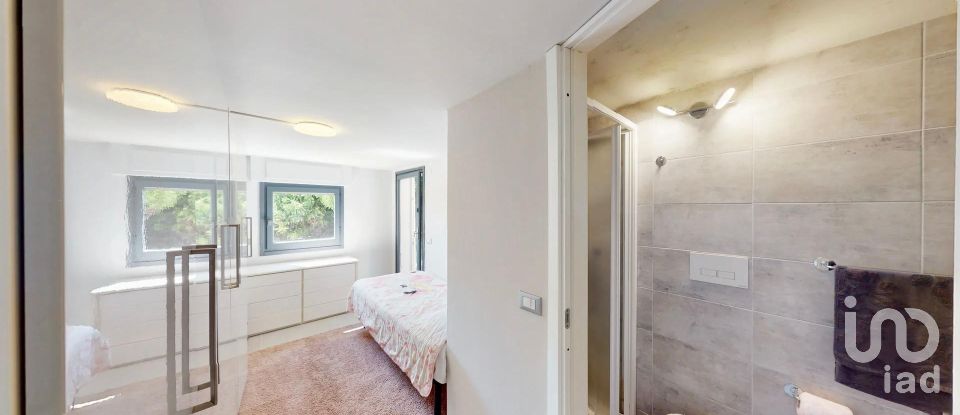 Farm 13 rooms of 350 m² in Arenzano (16011)