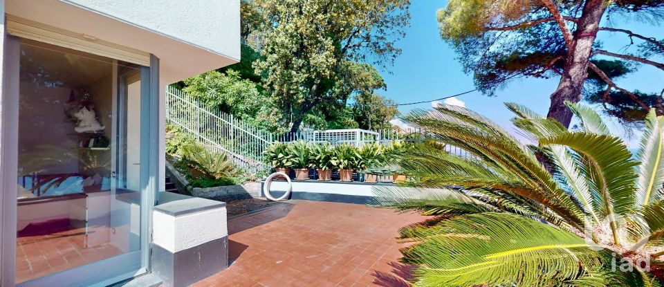 Farm 13 rooms of 350 m² in Arenzano (16011)