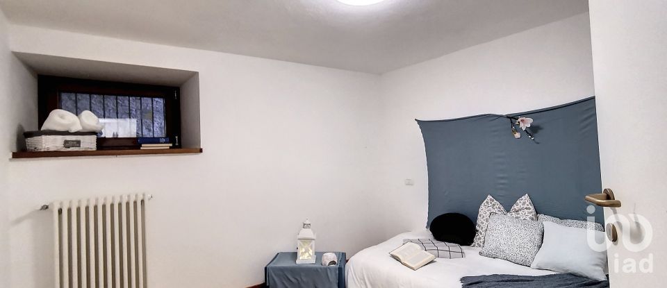 Bilocale di 59 m² a Nus (11020)