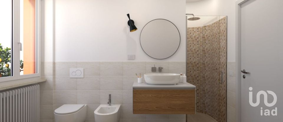 Appartamento 5 locali di 75 m² a Genova (16148)