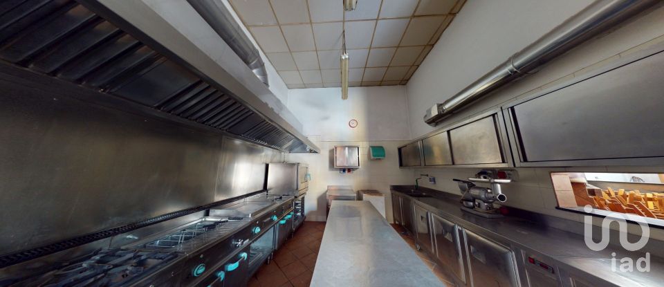 Negozio / locale commerciale di 127 m² in Arenzano (16011)