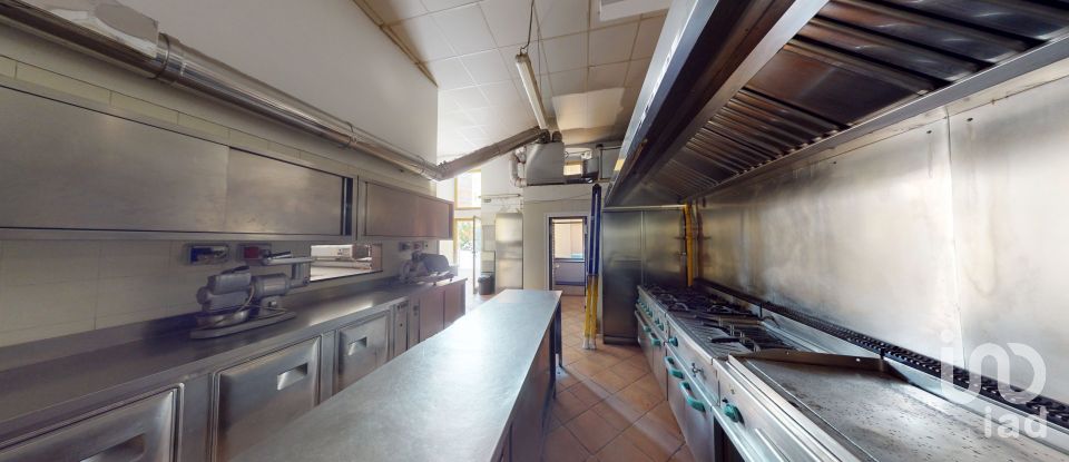 Negozio / locale commerciale di 127 m² in Arenzano (16011)