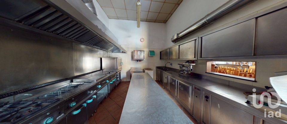 Negozio / locale commerciale di 127 m² in Arenzano (16011)