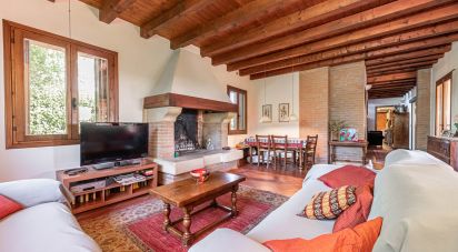 Country home 15 rooms of 975 m² in Montegalda (36047)